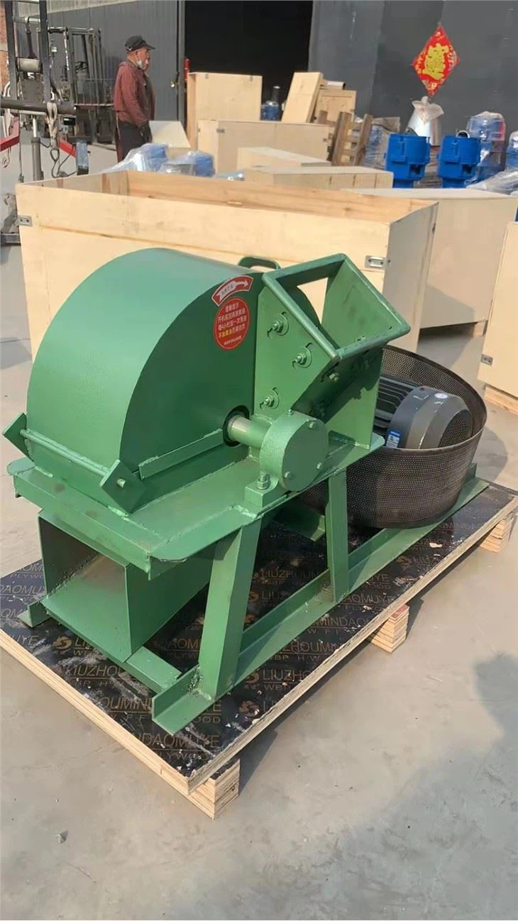 Машина за производство на дървени стърготини