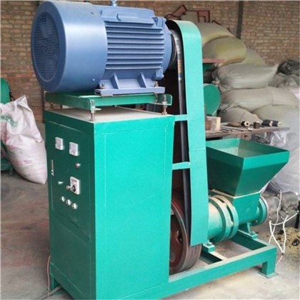 Машина за преса с дърва