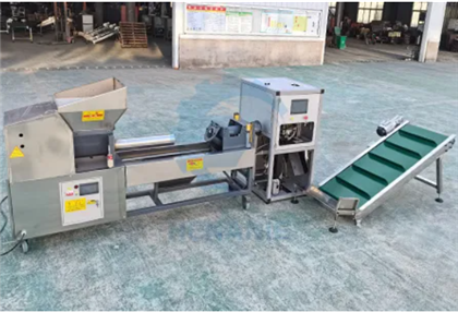 Персонализируема машина за торбички за гъби за продажба